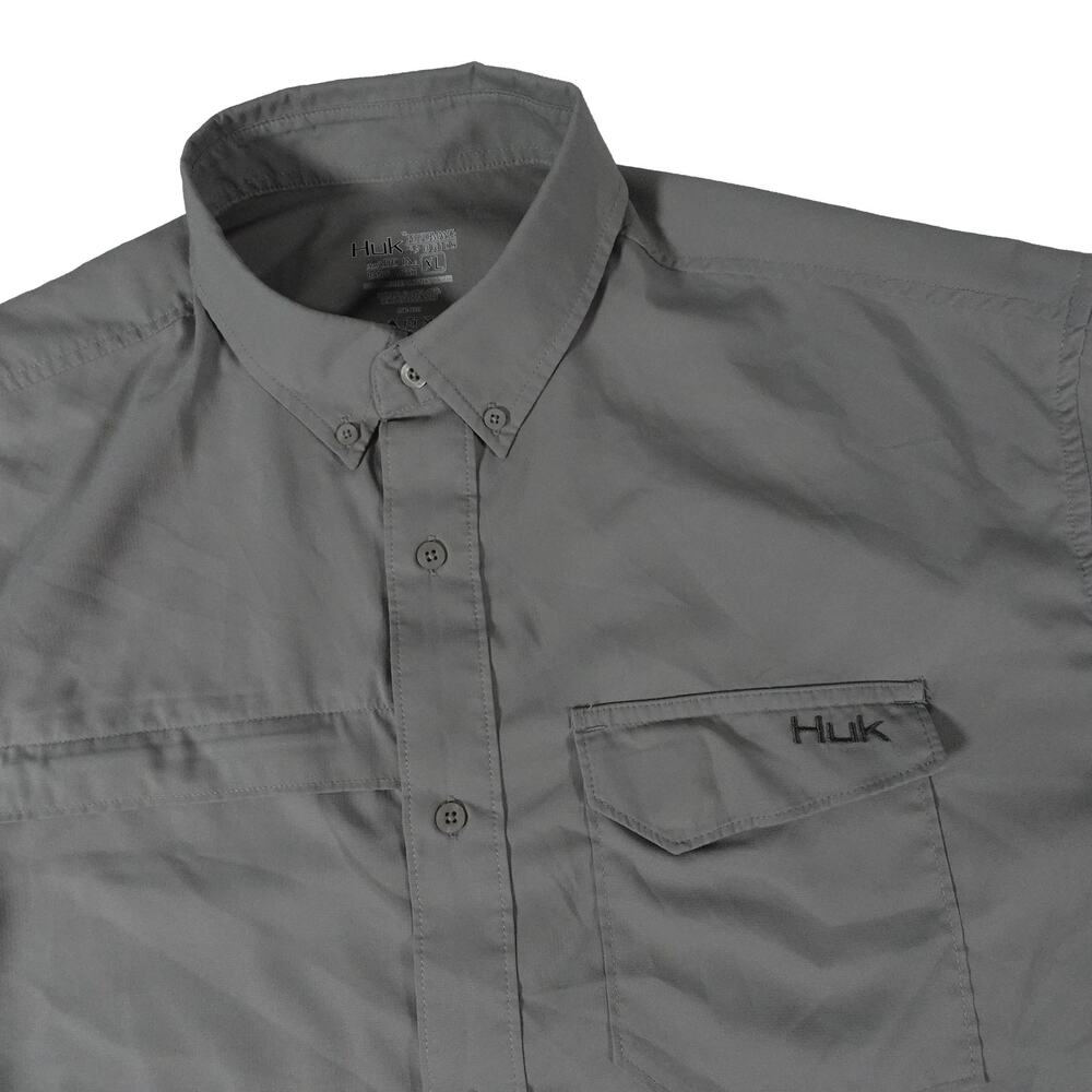 HUK Fishing Performance Front Pocket Button Up Short Sleeve Shirt Gray Men's XL